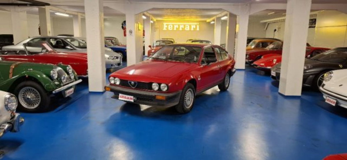Alfa Romeo Alfetta GTV 2.0