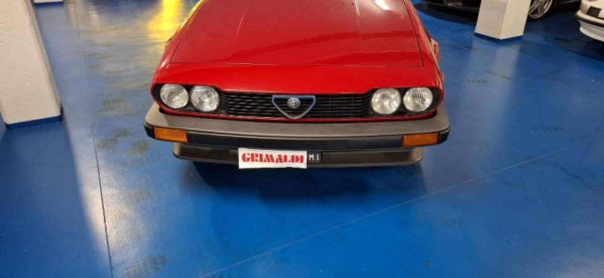 Alfa Romeo Alfetta GTV 2.0 (2)