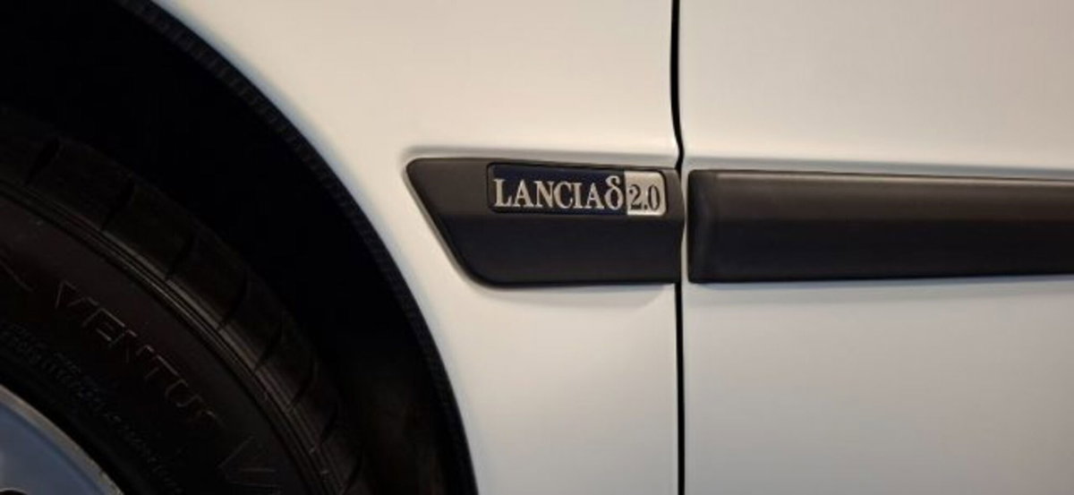 Lancia Delta HPE 2.0 i.e. turbo 16V cat 3p. HF (4)