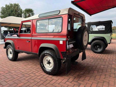 Land Rover Defender 90 2.4 TD4 Station Wagon S (6)