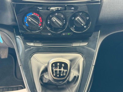 Lancia Ypsilon 1.0 FireFly 5 porte S&S Hybrid Gold Plus (12)