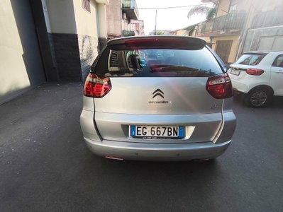 Citroen C4 Picasso 1.6 HDi 110 FAP Business (4)