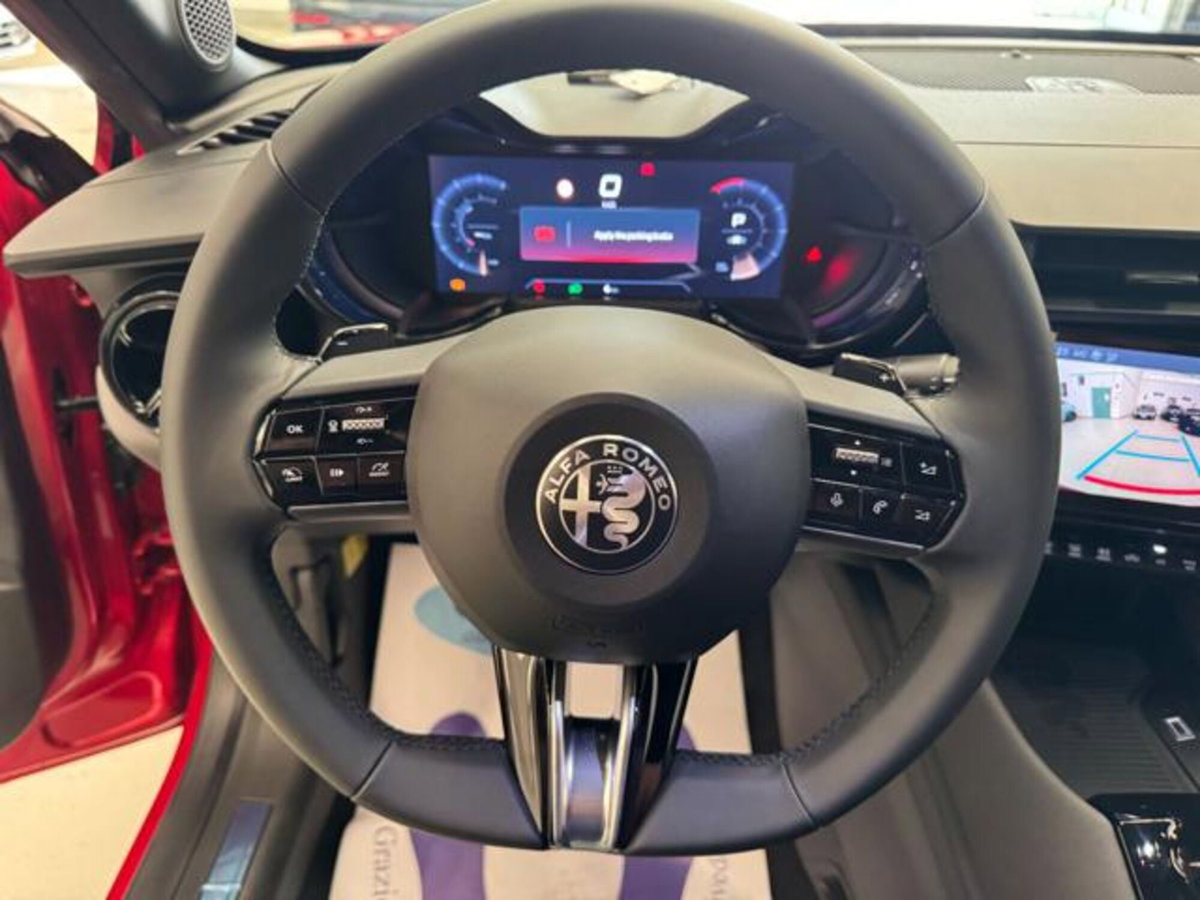 Alfa Romeo Junior 1.2 ibrida Sport Speciale 145cv edct6 (10)