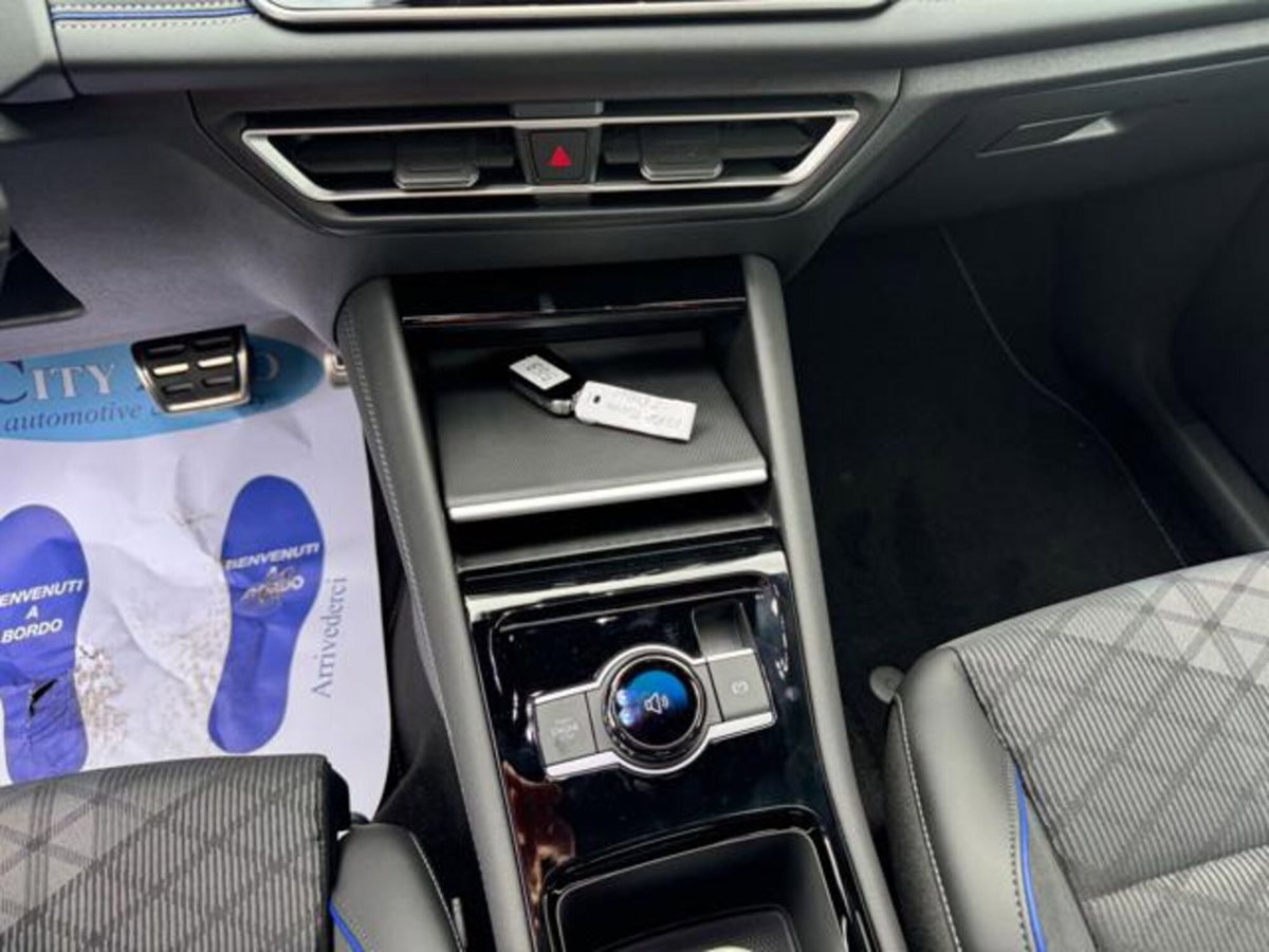 Volkswagen Tiguan 2.0 tdi R-Line 4motion 193cv dsg (16)
