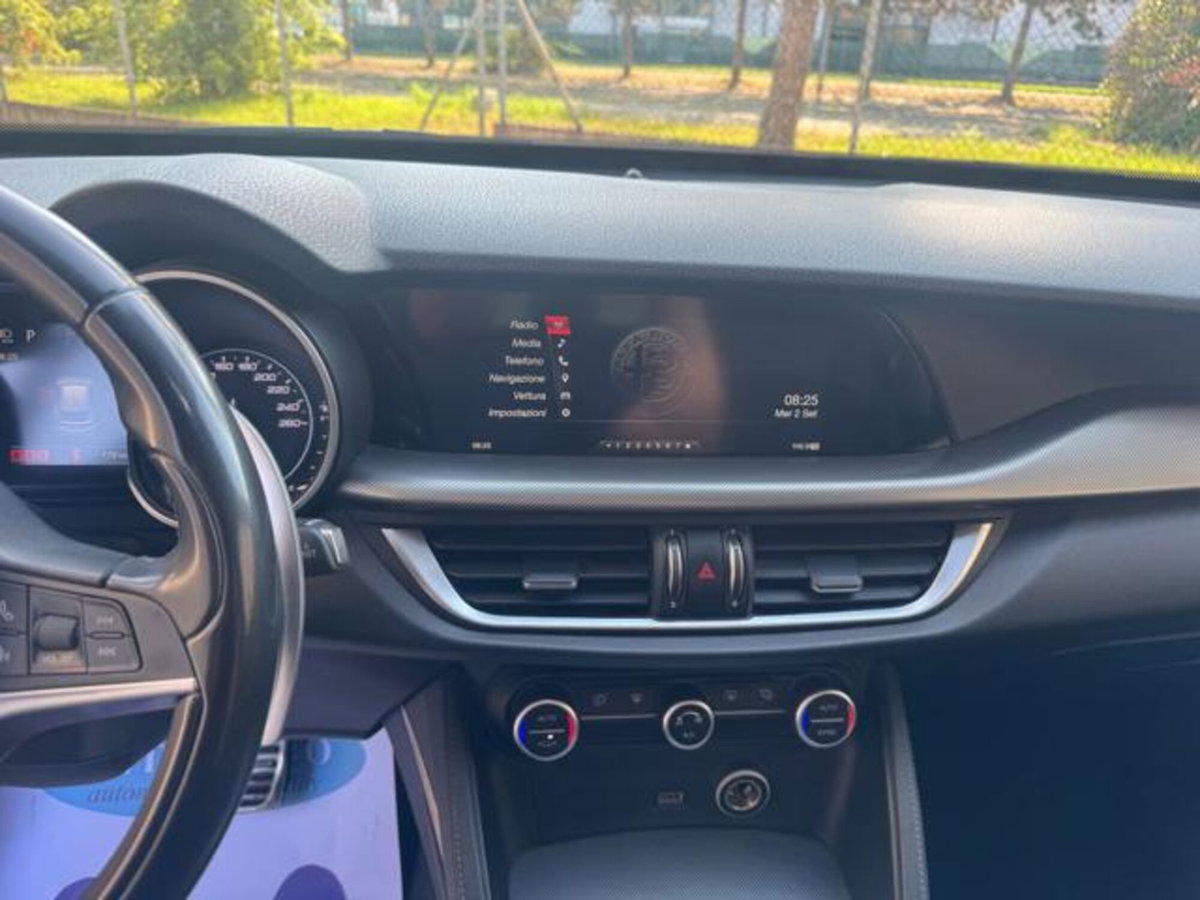 Alfa Romeo Stelvio Stelvio 2.2 Turbodiesel 190 CV AT8 Q4 Super Business (11)