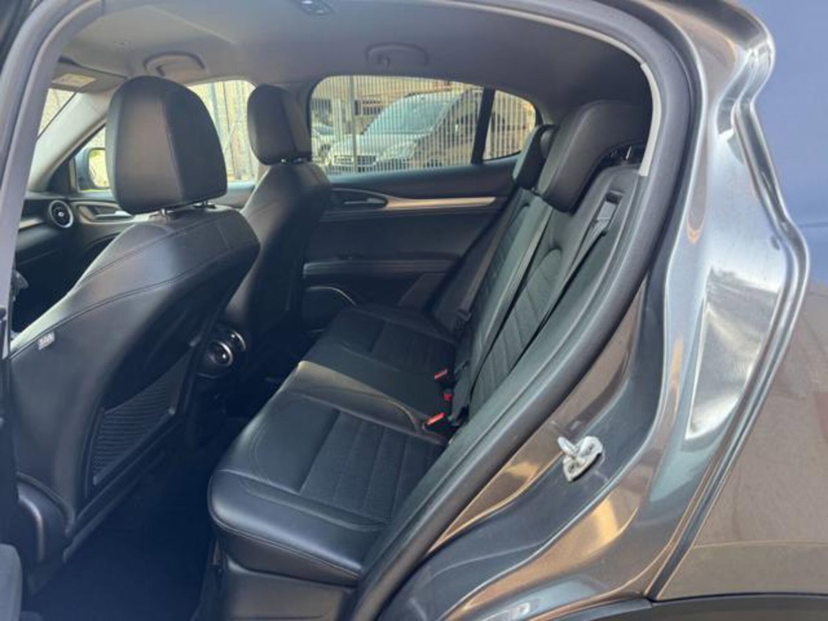 Alfa Romeo Stelvio Stelvio 2.2 Turbodiesel 190 CV AT8 Q4 Super Business (9)
