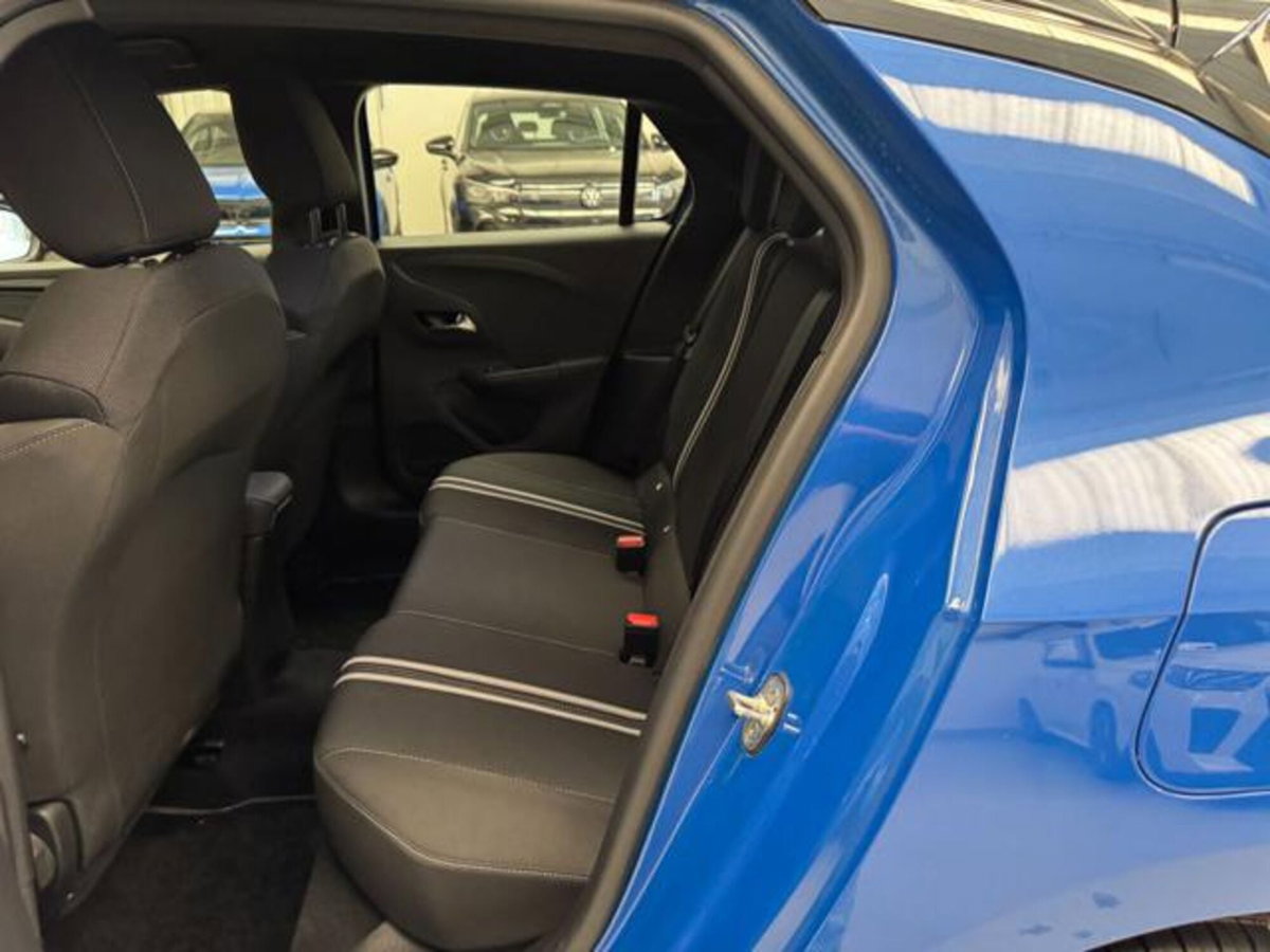 Opel Corsa 1.2 100 CV GS Line (8)