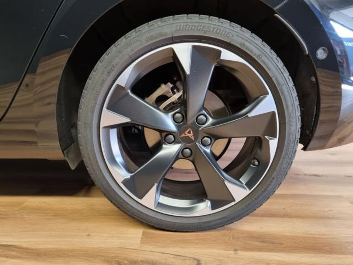 Cupra Leon Leon 1.5 hybrid 150cv dsg (15)