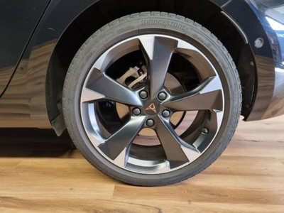 Cupra Leon Leon 1.5 hybrid 150cv dsg (15)