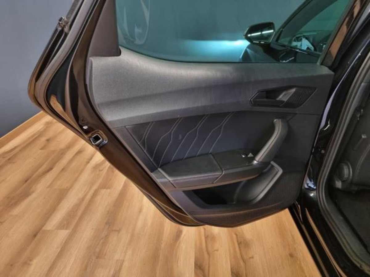 Cupra Leon Leon 1.5 hybrid 150cv dsg (17)