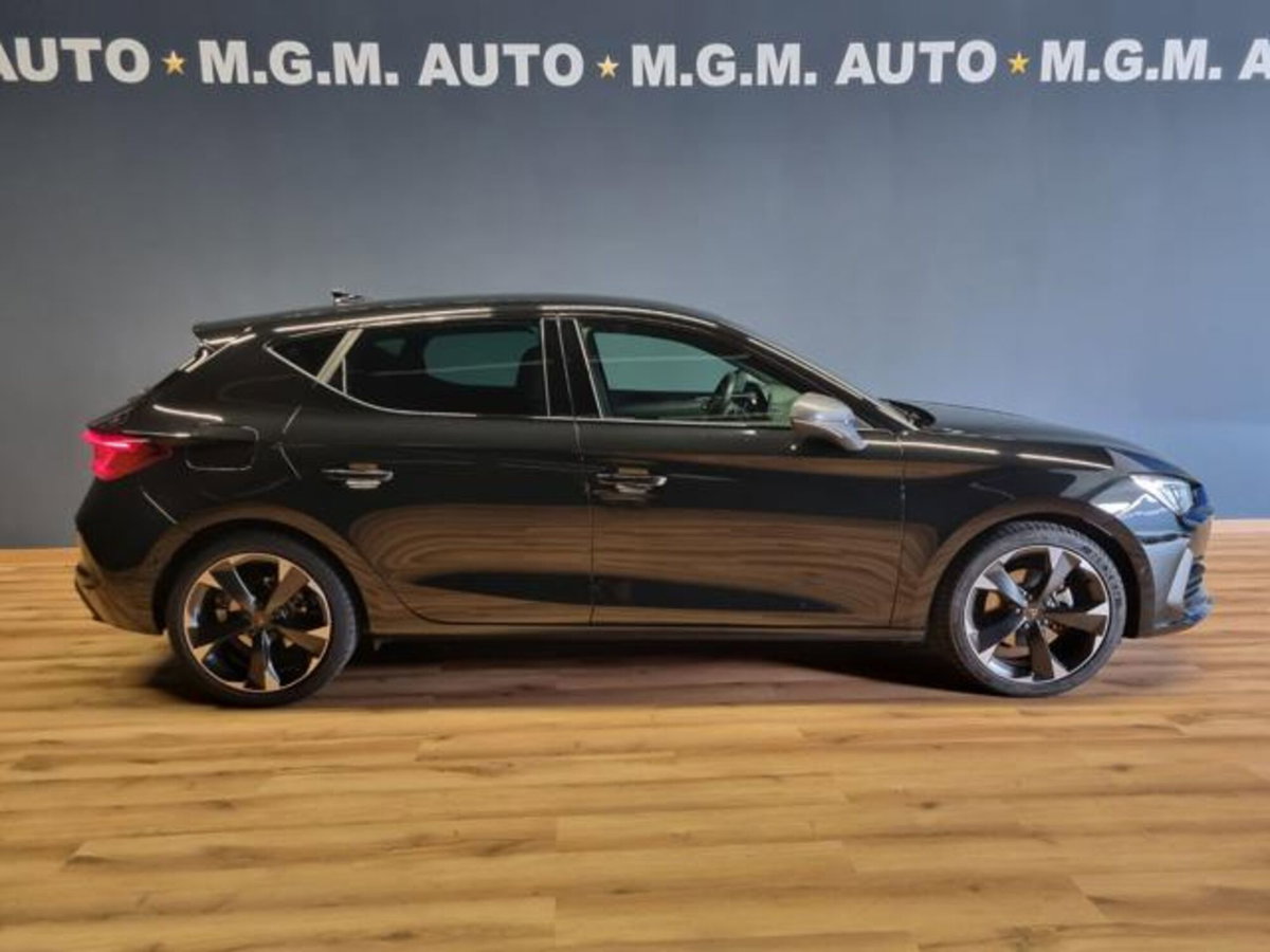 Cupra Leon Leon 1.5 hybrid 150cv dsg (4)