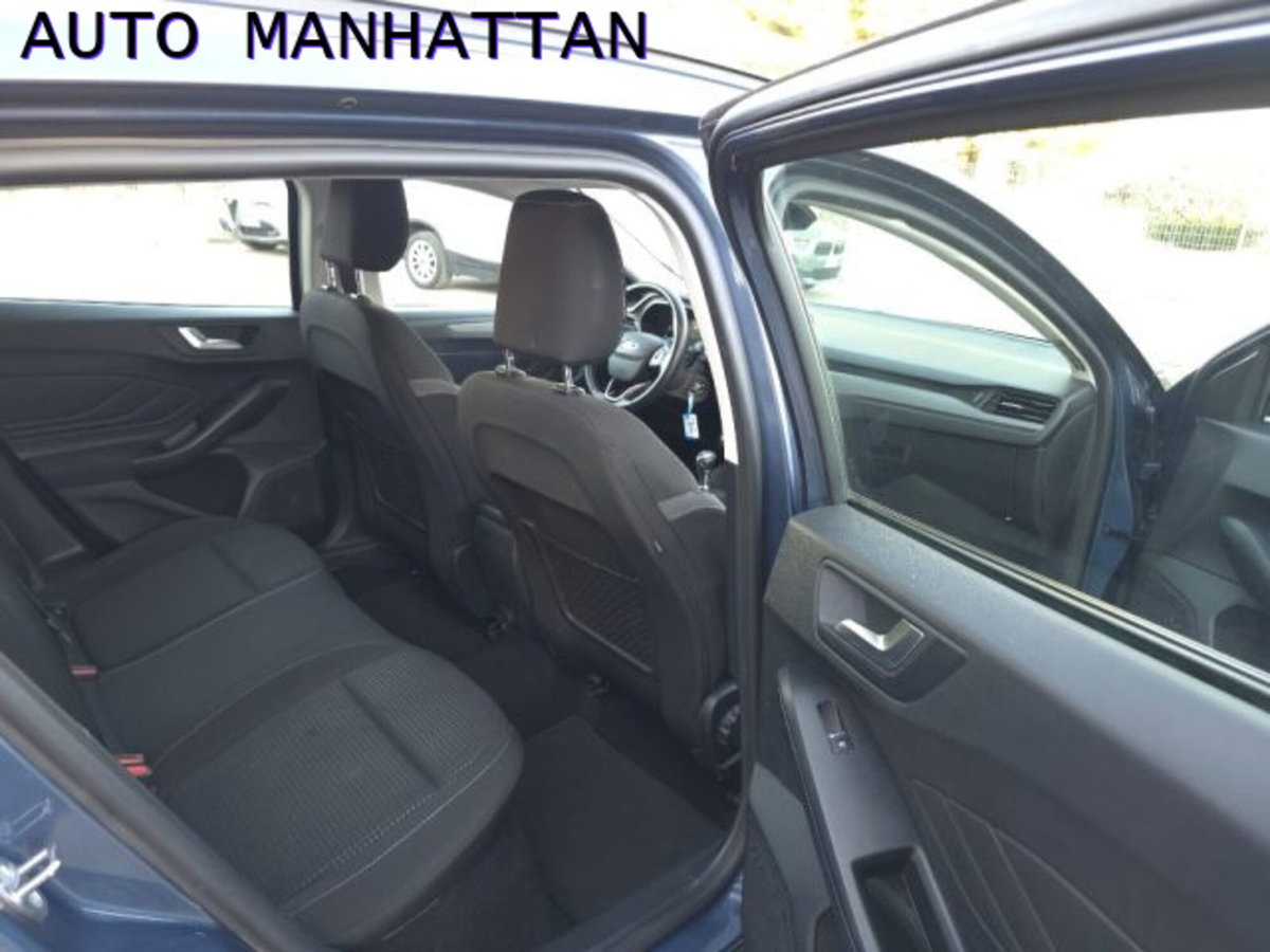Ford Focus Station Wagon 1.5 EcoBlue 120 CV automatico SW Business (12)