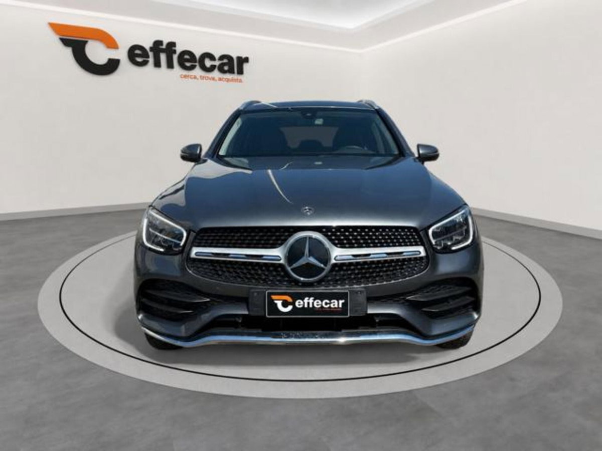 Mercedes-Benz GLC SUV 220 d 4Matic Premium (2)