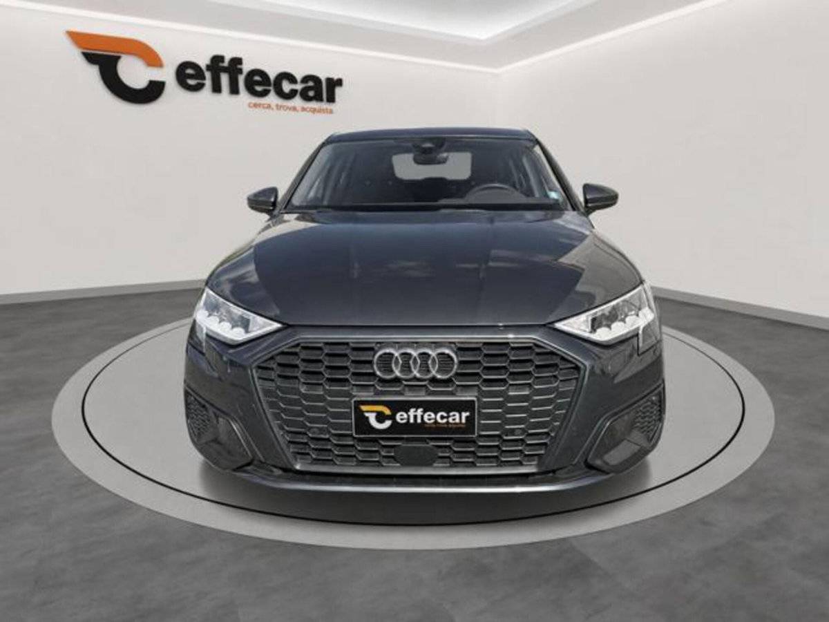 Audi A3 Sportback 30 TFSI S tronic Business (2)