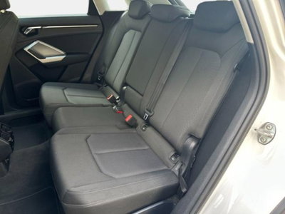 Audi Q3 45 TFSI e S tronic Business (13)