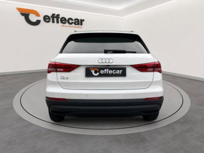 Audi Q3 45 TFSI e S tronic Business (5)