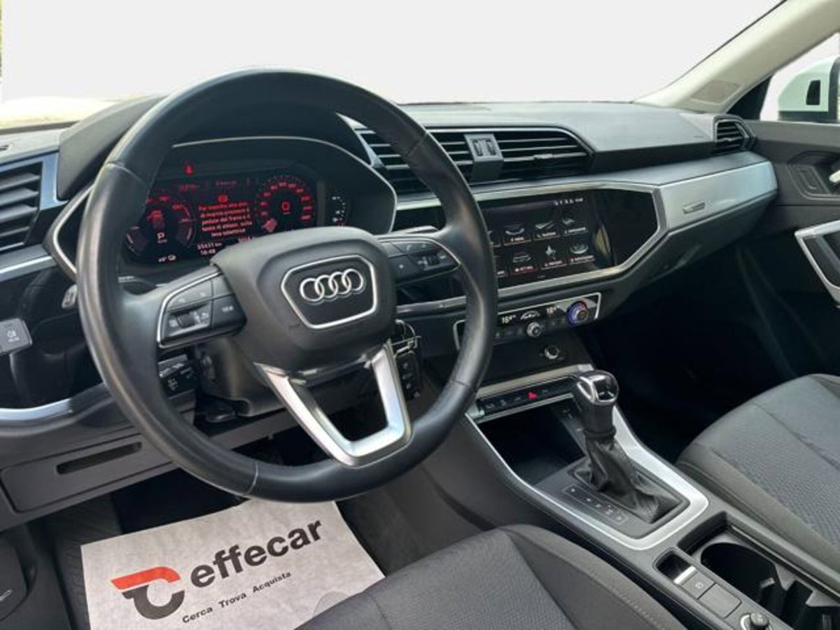 Audi Q3 45 TFSI e S tronic Business (7)