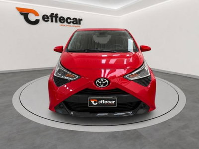 Toyota Aygo Connect 1.0 VVT-i 72 CV 5 porte x-clusiv (2)