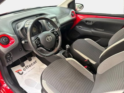 Toyota Aygo Connect 1.0 VVT-i 72 CV 5 porte x-clusiv (7)