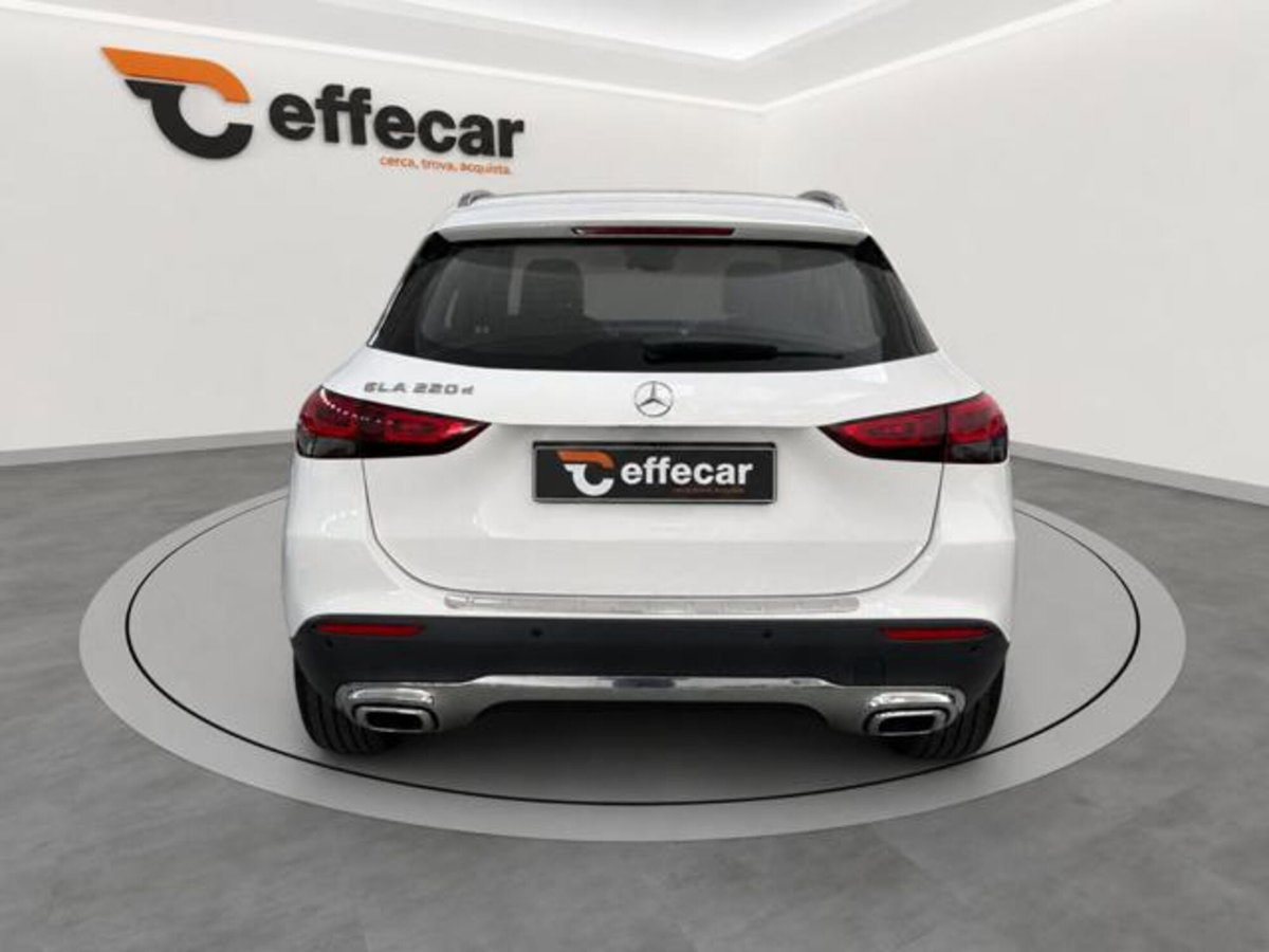 Mercedes-Benz GLA SUV 220 d Automatic Sport Plus (5)