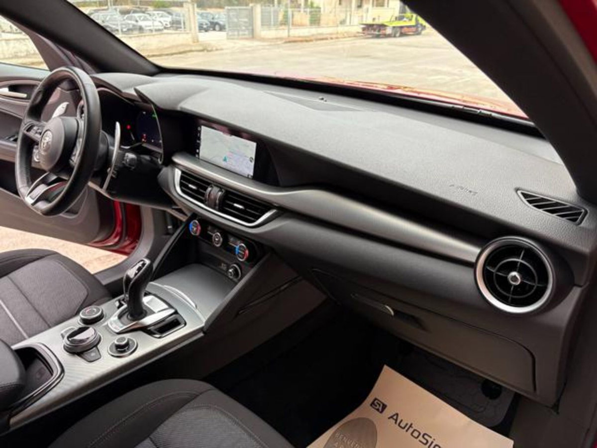 Alfa Romeo Stelvio Stelvio 2.2 Turbodiesel 160 CV AT8 RWD Sprint (14)