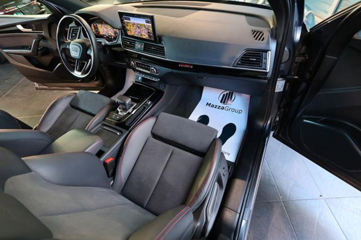 Audi Q5 40 2.0 tdi mhev 12V Identity Black quattro s-tronic (16)