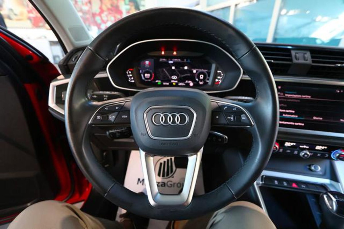 Audi Q3 35 2.0 tdi Business Advanced s-tronic (20)