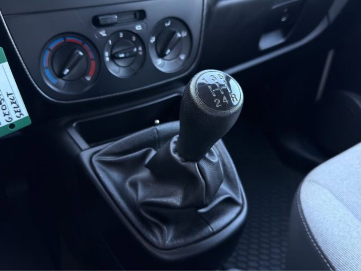 Fiat Fiorino combi N1 1.3 mjt 80cv E6d-final (13)
