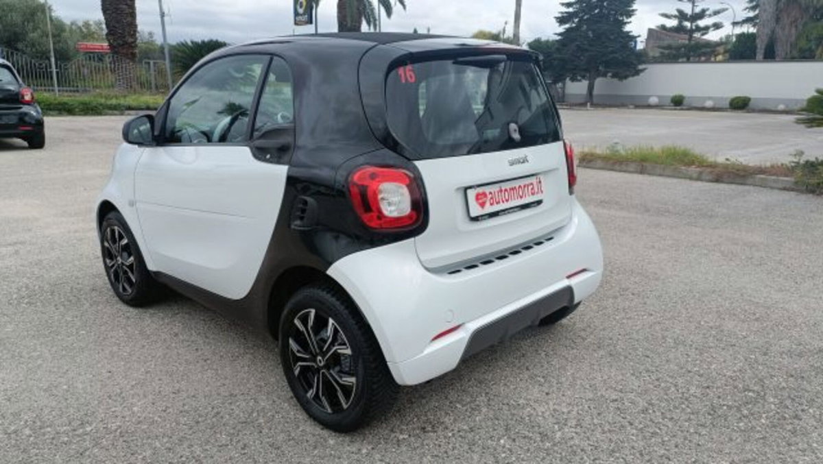 smart Fortwo 70 1.0 Youngster (5)
