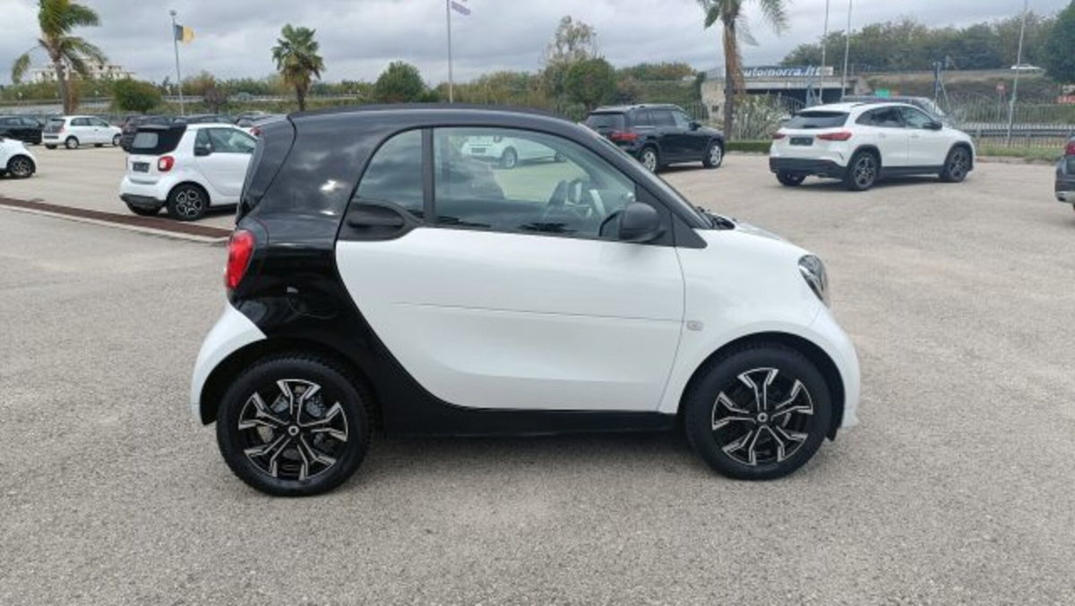 smart Fortwo 70 1.0 Youngster (8)