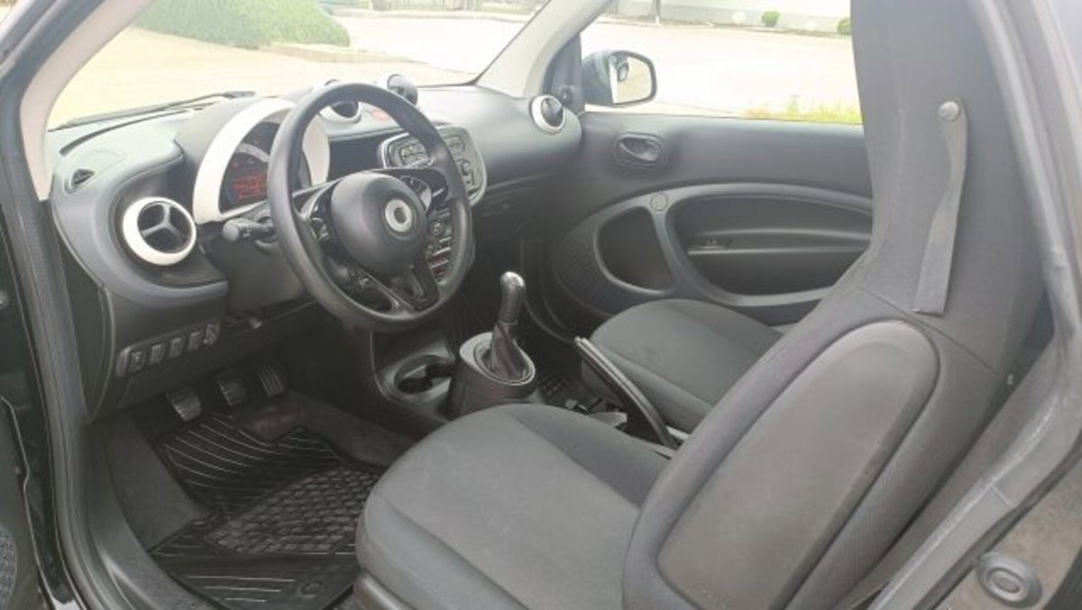 smart Fortwo 70 1.0 Youngster (9)