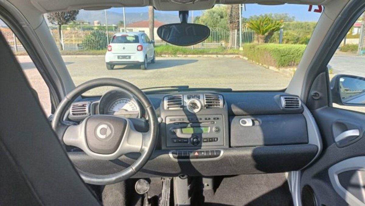 smart Fortwo 1000 52 kW MHD coupé passion (11)