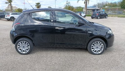 Lancia Ypsilon 0.9 TwinAir 85 CV 5 porte Metano Ecochic Mya (8)