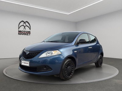 Lancia Ypsilon 1.0 FireFly 5 porte S&S Hybrid Silver Plus usata