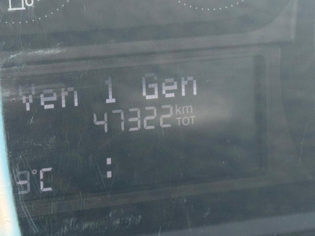 Lancia Ypsilon 1.0 FireFly 5 porte S&S Hybrid Ecochic Silver (9)