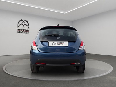 Lancia Ypsilon 1.0 FireFly 5 porte S&S Hybrid Ecochic Silver (6)