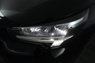 Opel Corsa 1.2 130 CV aut. GS Line (9)