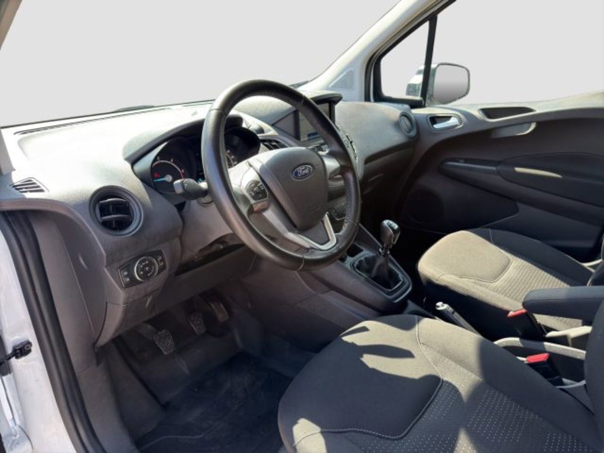 Ford Transit Courier 1.5 TDCi 100CV  Trend (9)