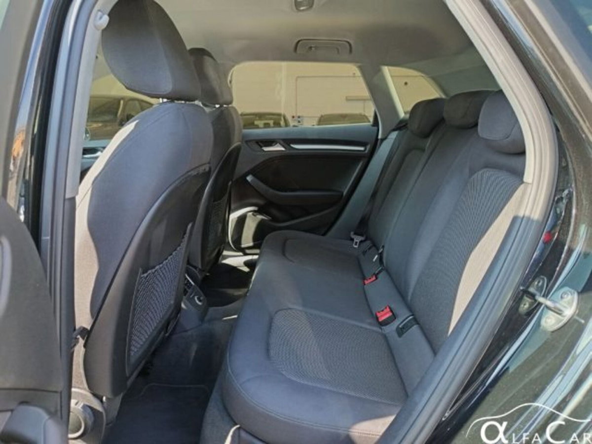 Audi A3 Sportback 40 e-tron S tronic Admired (13)
