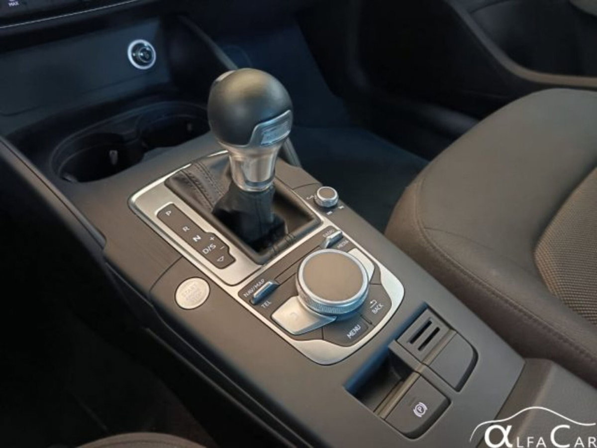 Audi A3 Sportback 40 e-tron S tronic Admired (15)