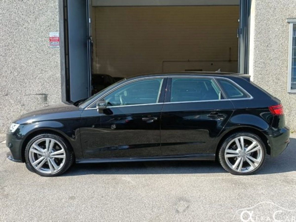 Audi A3 Sportback 40 e-tron S tronic Admired (19)