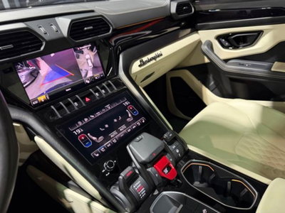 Lamborghini Urus 4.0 V8 S auto (15)