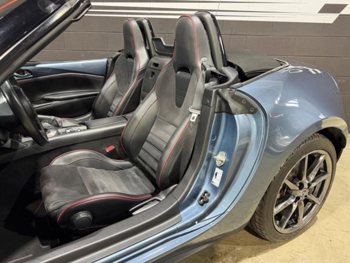 Mazda MX-5 2.0 Kazari (12)