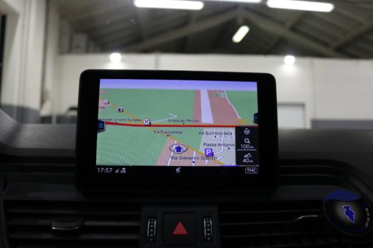 Audi Q5 2.0 TDI 190 CV quattro S tronic S line plus (13)