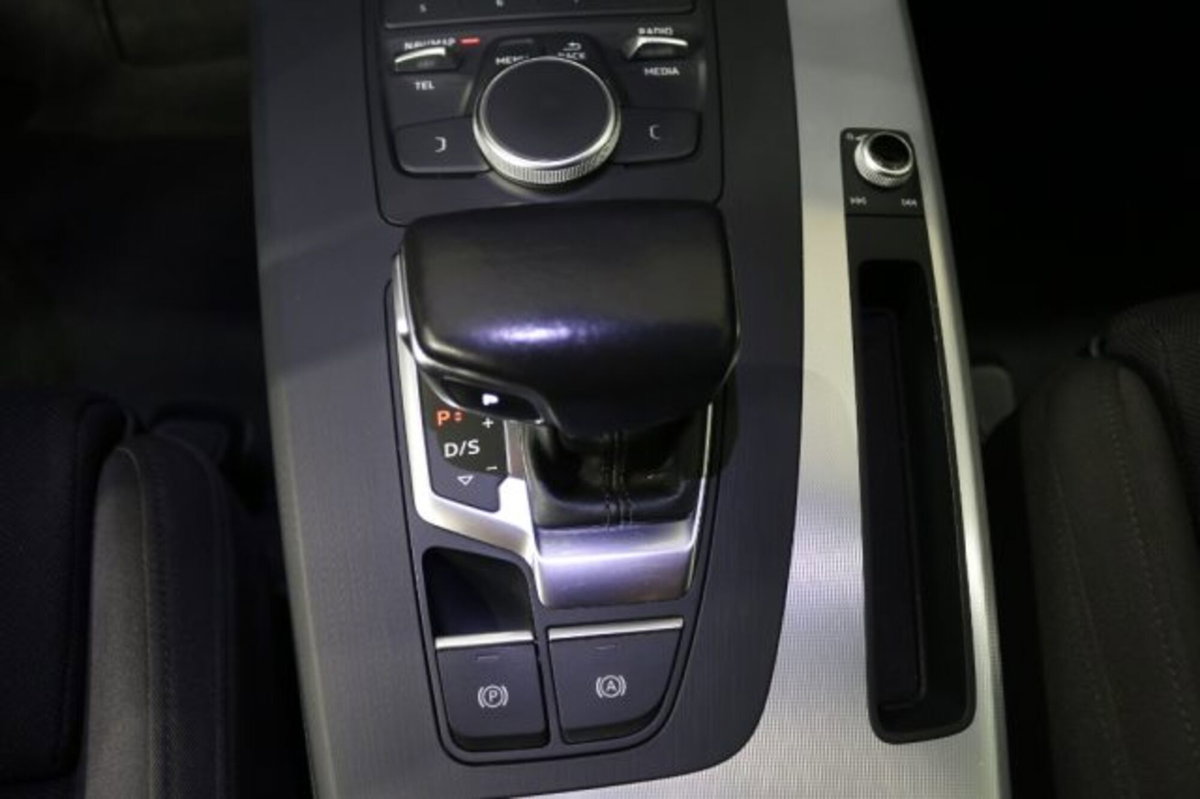 Audi Q5 2.0 TDI 190 CV quattro S tronic S line plus (18)
