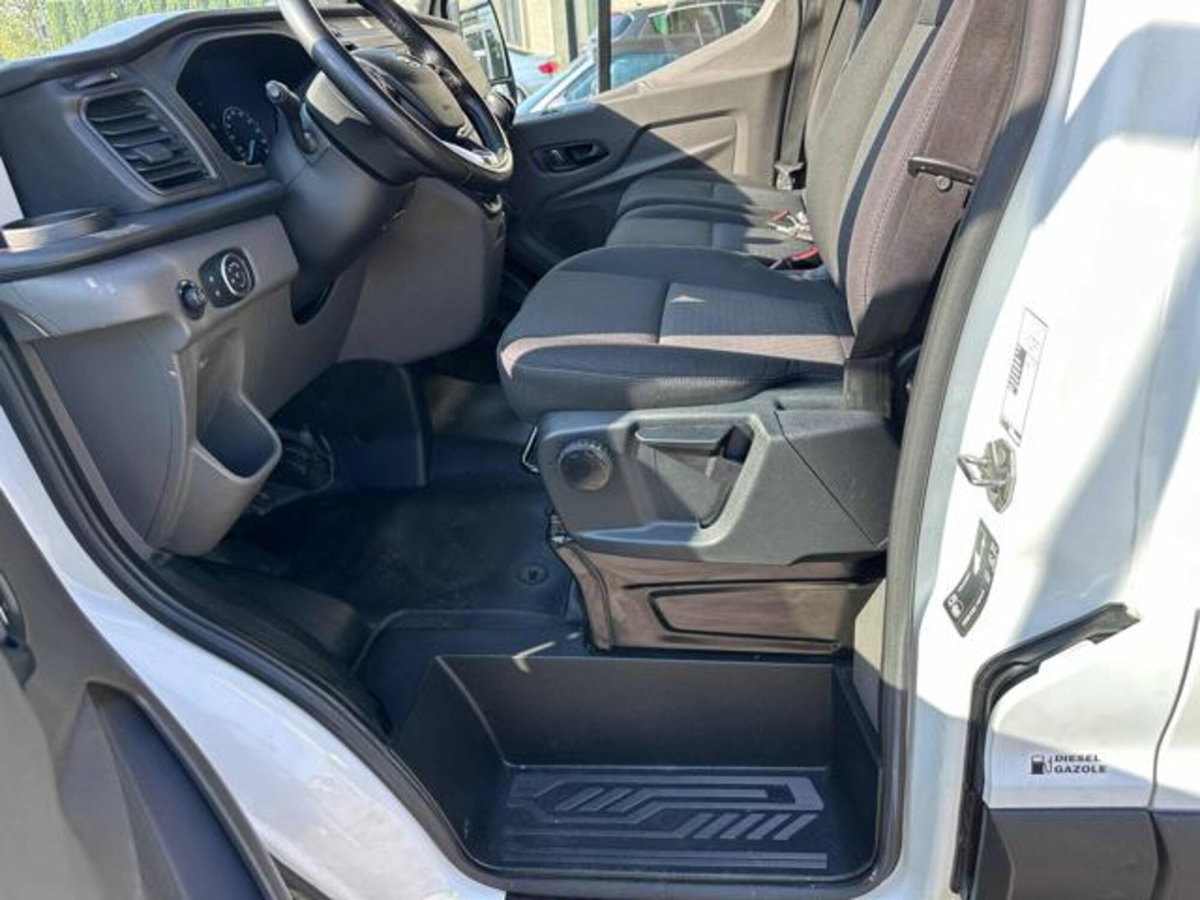 Ford Transit Furgone 350 2.0 EcoBl. 170CV PL-TM Combi base soll. Trend (11)