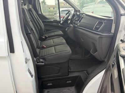 Ford Transit Custom Furgone 300 2.0 TDCi 170 PC Furgone Titanium (9)