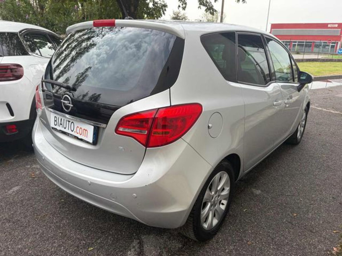 Opel Meriva 1.4 Turbo 120CV GPL Tech Cosmo (5)