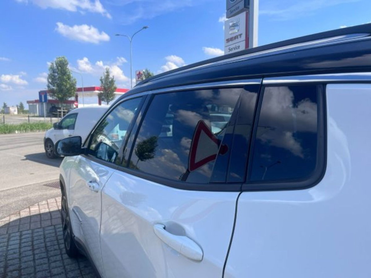 Jeep Compass 1.6 Multijet II 2WD Limited (7)