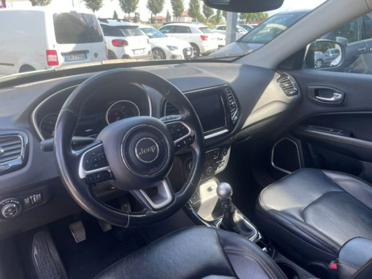 Jeep Compass 1.6 Multijet II 2WD Limited (9)